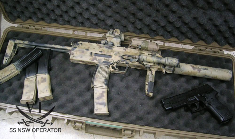 SMGs and hushpuppies - Project GEARHEAD